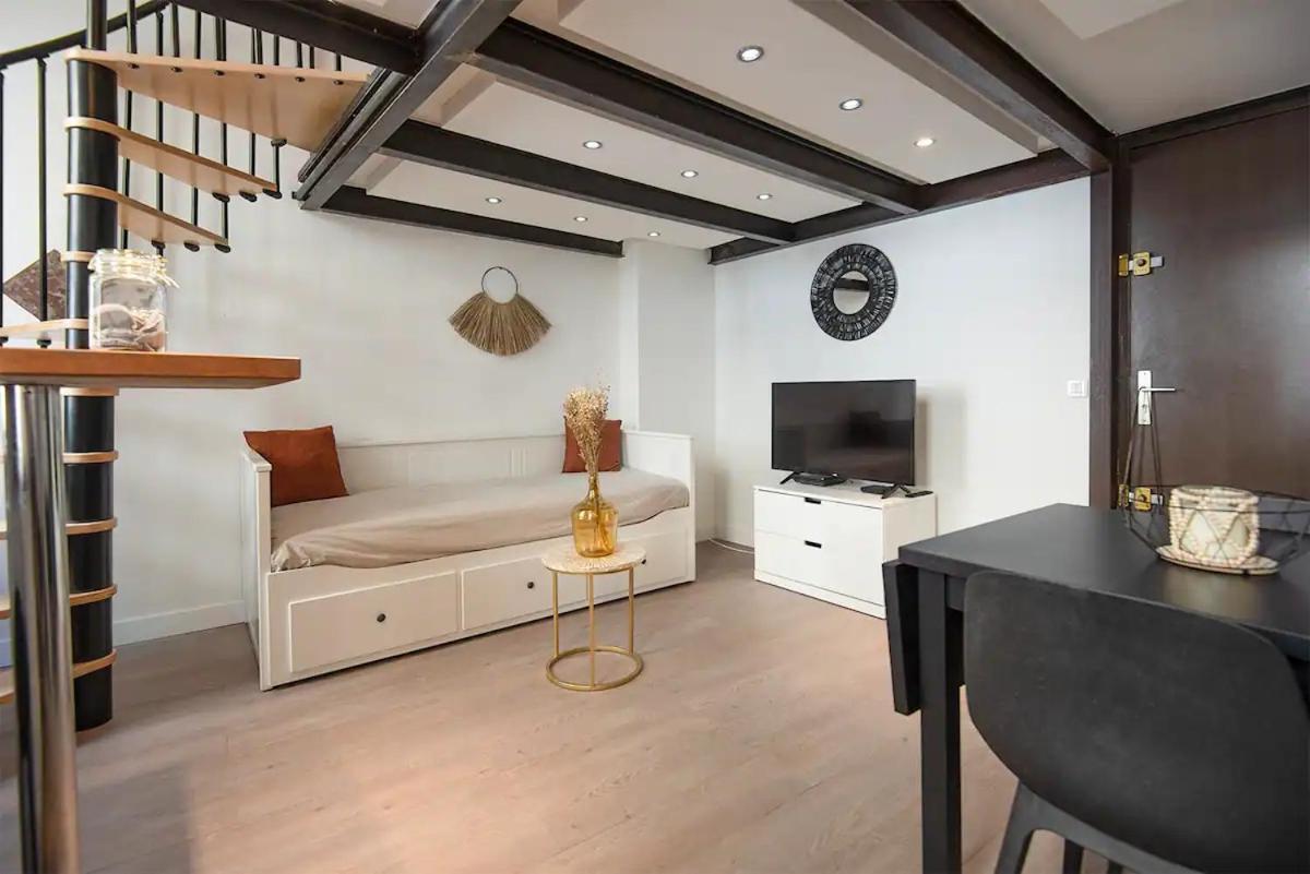 Loft Tout Equipe Au Coeur A Cote Du Vieux Port Lägenhet Marseille Exteriör bild